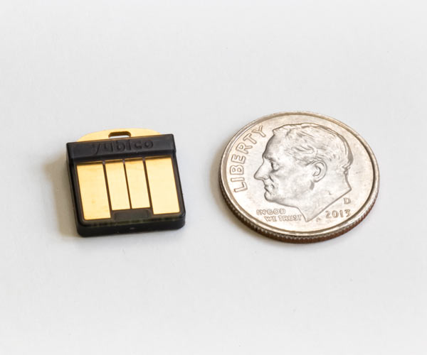 YubiKey 5 Nano Size