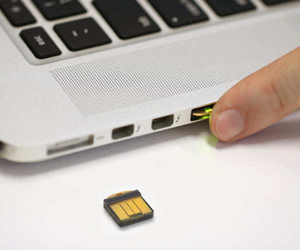 YubiKey 5 Nano Touch